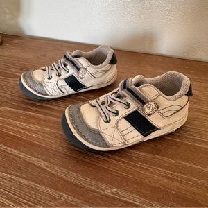 Stride Rite SRT SM Artie Boys White Blue Toddler Sneakers Size 6W Walking